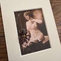 Image 1 of Pinup (d, 4x6 inches)