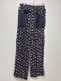 Image 1 of cdg floral cargos 