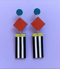 Image 5 of Boucles d'oreilles "Valentina" Collection Memphis 