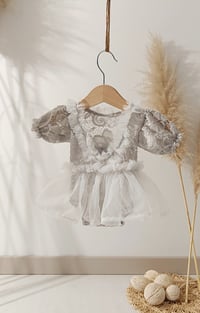 Image 3 of Newborn Photo Dress – Grey White Body Prop
