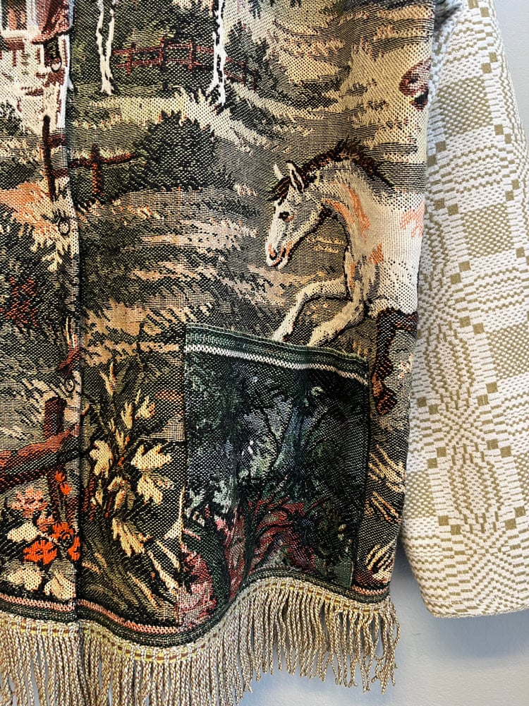 Image of Horse tapestry shirt (l/xl)