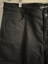 Image 6 of New Sz 22W Universal Threads Black denim shorts #1117*1.2