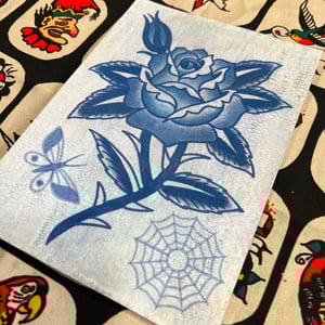 Image of Cracked tile print