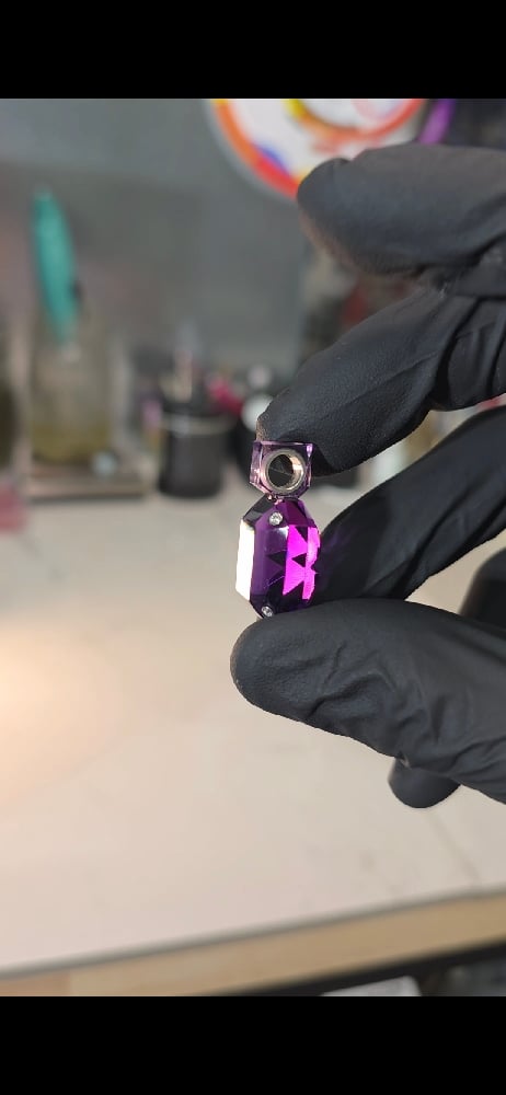 Image of Amethyst Ion pendant 