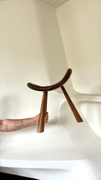 Image 4 of Tabouret tripode fermier