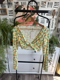 Image 1 of NWT Crop top printed 