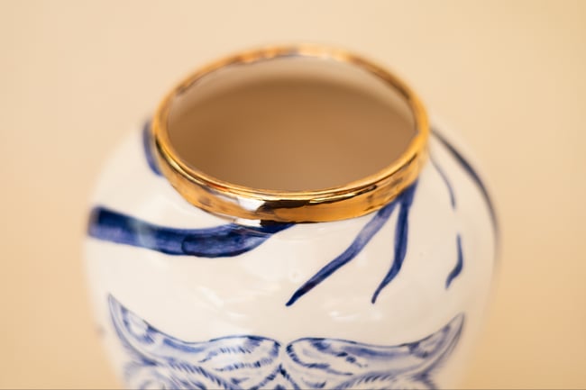 Tiger Vase 18K Gold Luster