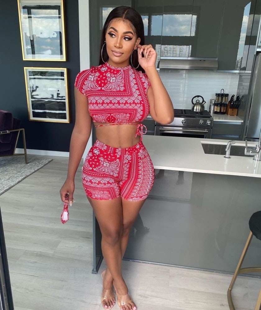 Image of Sexy Printed Crop Top Shorts Two Piece Sets 