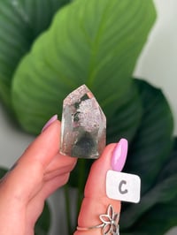 Image 3 of MINI INCLUSION QUARTZ TOWERS -BRAZIL-