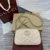 Image 2 of GG Marmont zip/flap