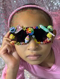 Image 3 of SESAME PLACE colorful kids sunglasses comes  with  a free gift
