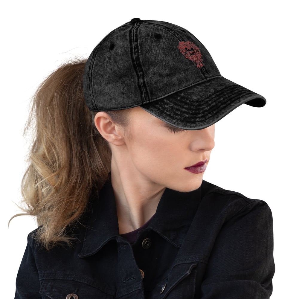 Momento Mori Heart Wreath Vintage Cotton Twill Cap