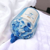 Image 5 of Blue Raspberry Swirl, 8oz Candle
