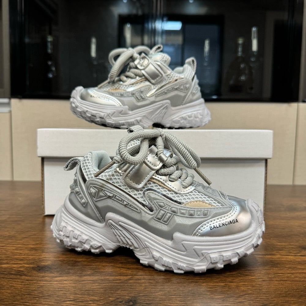 Image of OVER The Top EXCLUSIVE KICKS SILVER