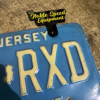 Image 4 of Plate topper 