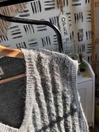 Image 2 of Sweater vest 