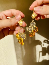 Image 1 of 🍯🐝 Honeycomb Bloom🐝🍯