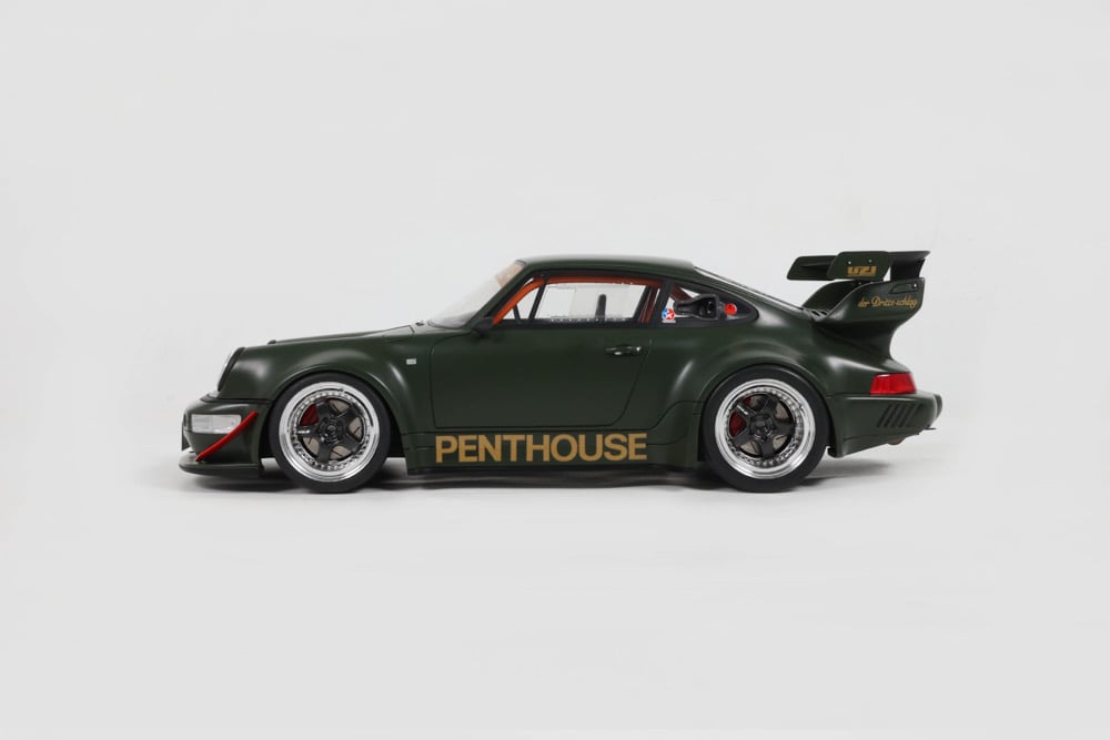 Image of 1/18 RWB Penthouse