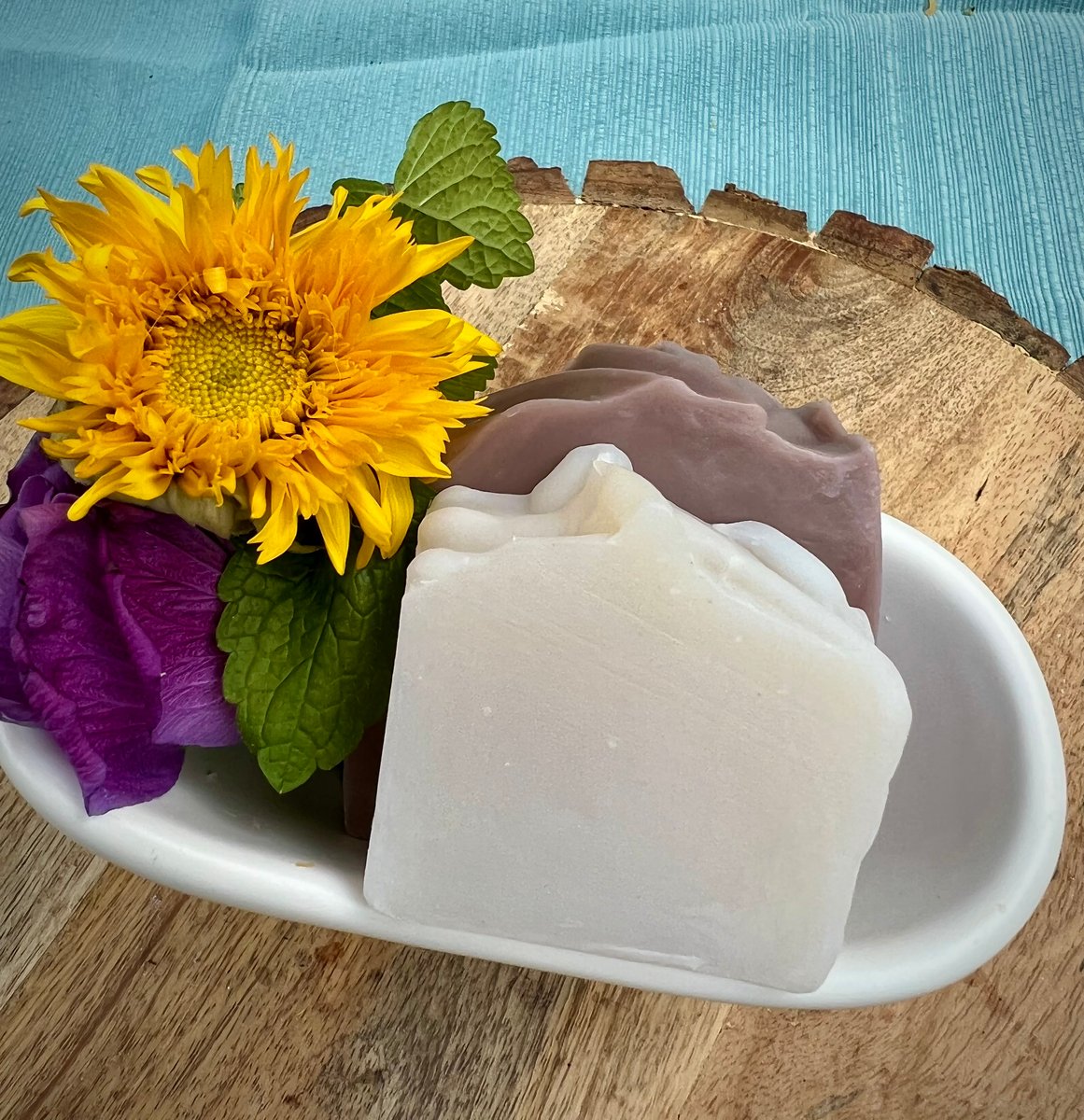 Unscented Oatmeal & Yogurt Soothing Soap