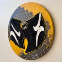 Image 2 of Honeycomb Wu