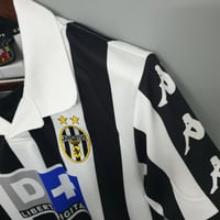 Image 3 of Juventus 99/00 Retro Home Jersey