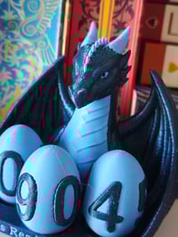 Image 5 of Contador de libros Dragón Guardián Azul Purpurina