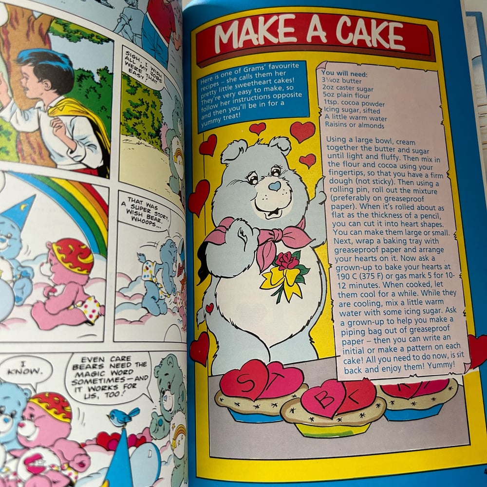 Image of LOT 4 BDS CARE BEARS ANNUAL