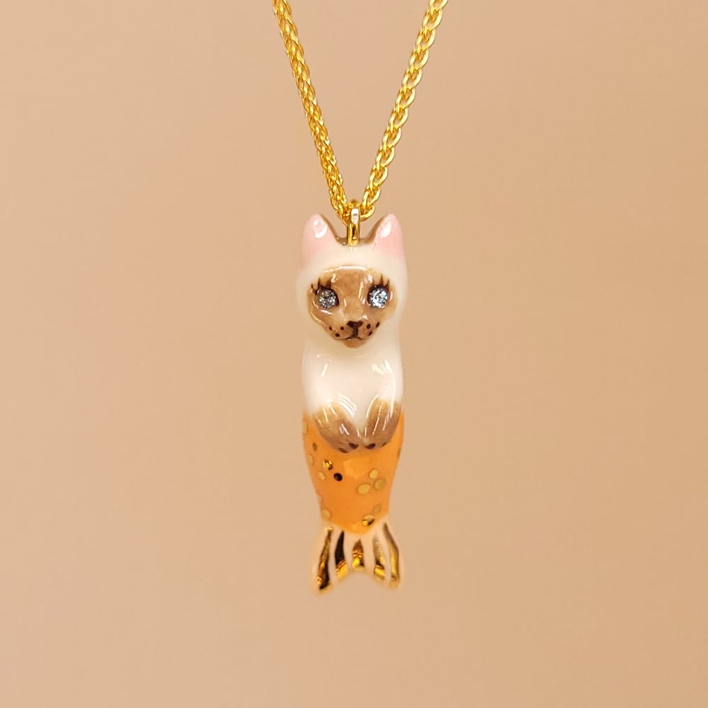 Image of Siamese Purrkitten Porcelain & Gold Vermeil Pendant
