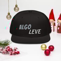 Image 1 of Algo Leve Gorra Alucin