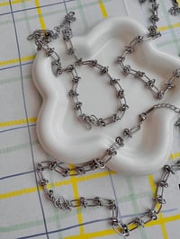 Image 5 of KNOT CHAIN 