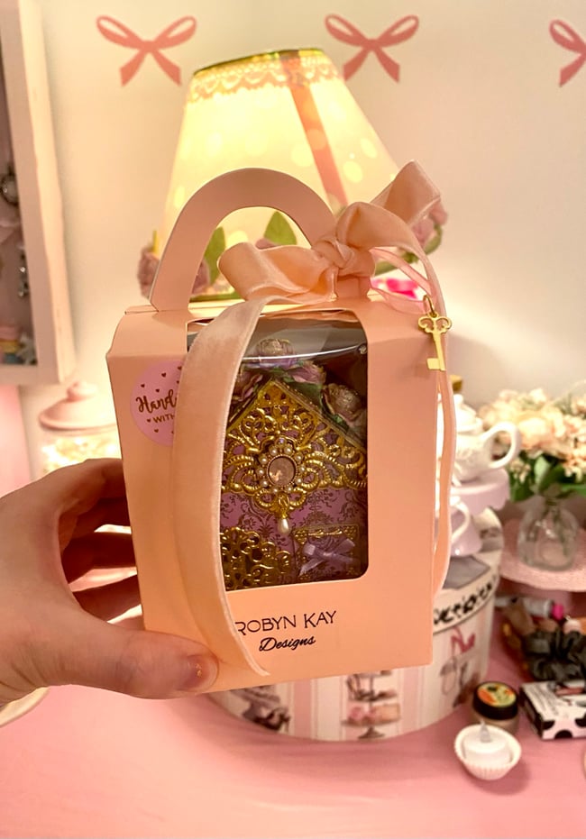 Mini House-Customizable 