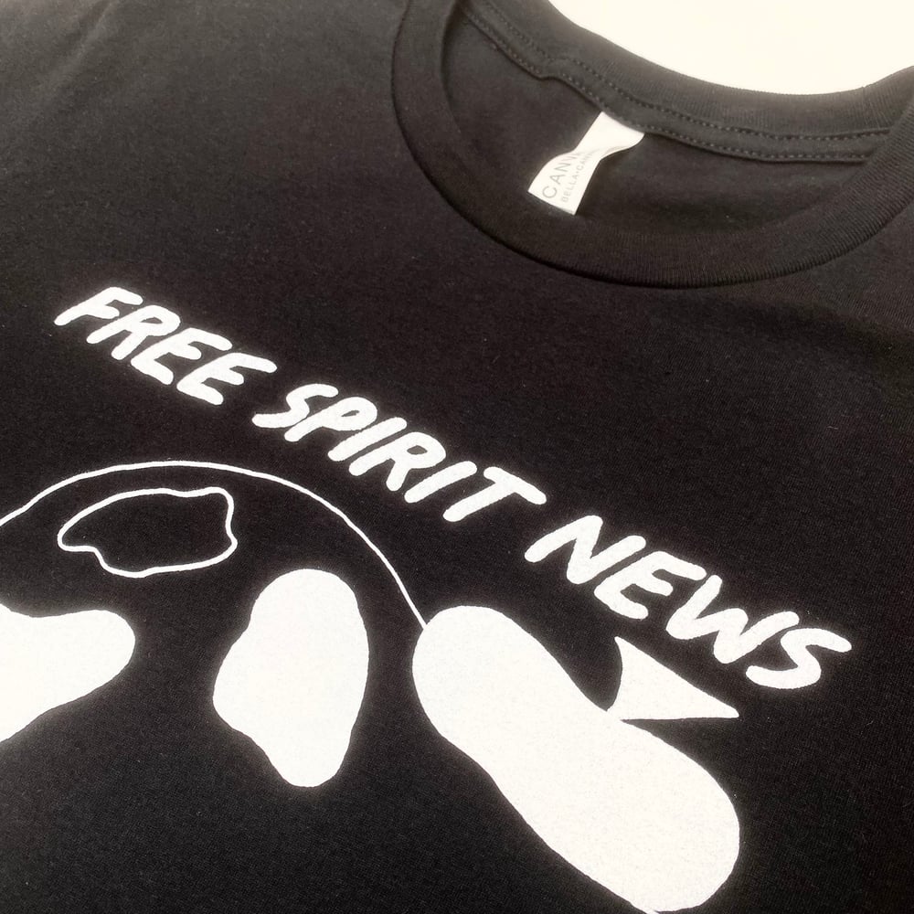 FSN: Free Spirit News-Artist T-shirt