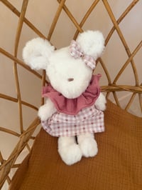 Image 1 of DOUDOU OURS ET SA TENUE VICHY CŒUR