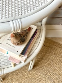 Image 6 of Meuble d’angle en rotin et cannage - blanc