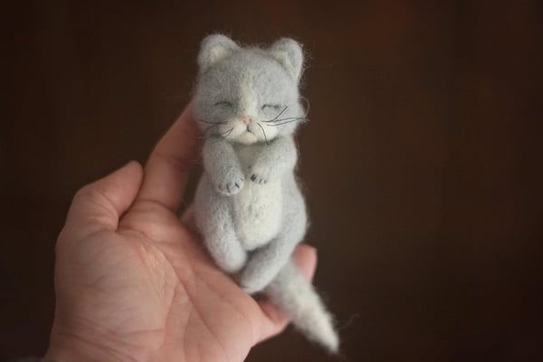 Image of Preorder  Felt Gray Kitten