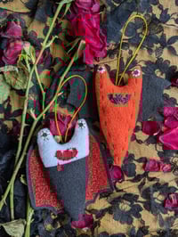 Image 3 of Pumpkin Bat Slug Halloween Decoration