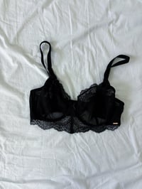 Image 2 of Black lace bra // 80D