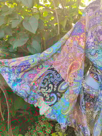 Image 2 of Patchwork Stevie top leopard pop