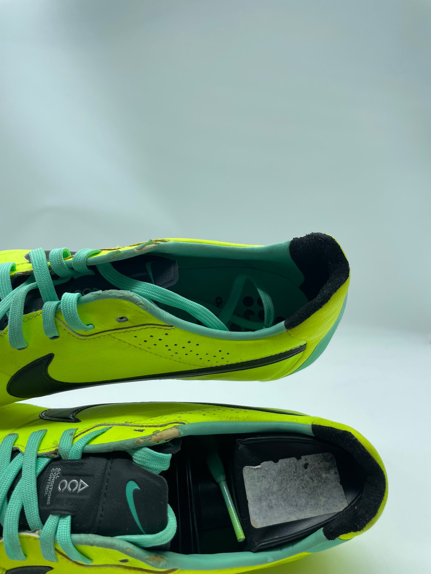 Image of Nike Tiempo IV SG-Pro Yellow 