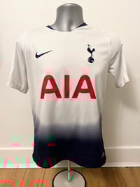 Image 2 of Tottenham Hotspur “SON 7” 2018/19 Home Shirt + patches (S)