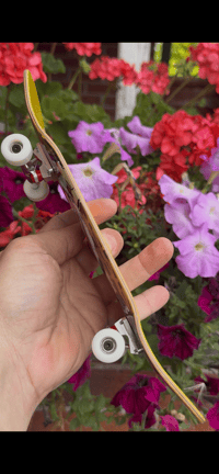 Image 3 of The Killing Yolk Heroin Handboard