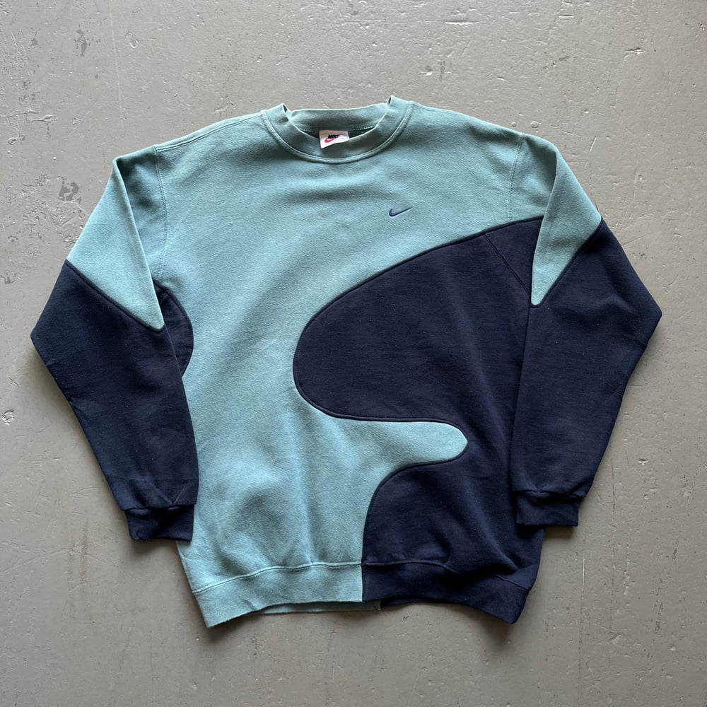 Image of Vintage 90s Nike rework sweatshirt size large blue 