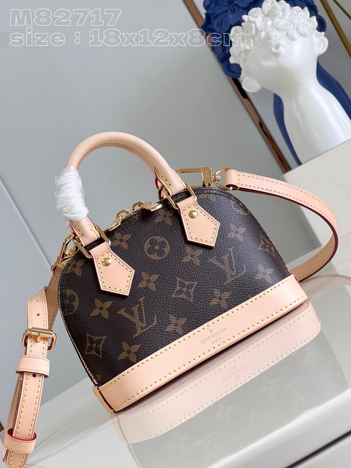 ☆LV☆直営店買付☆可愛い 2WAY MINI BAG Alma Nano☆ Louis Vuitton Nano Alma | REVERSIBLE