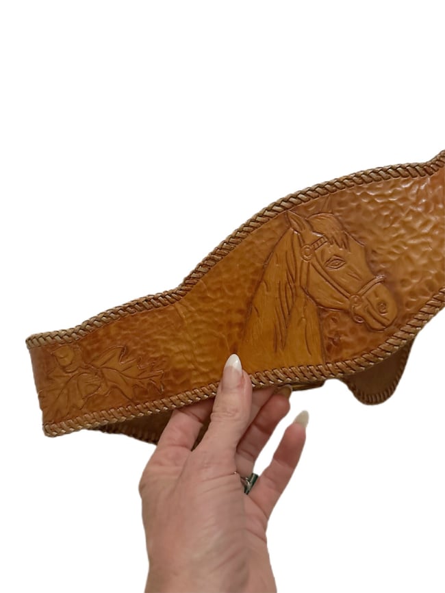 60s tooled leather western theme horse belt 