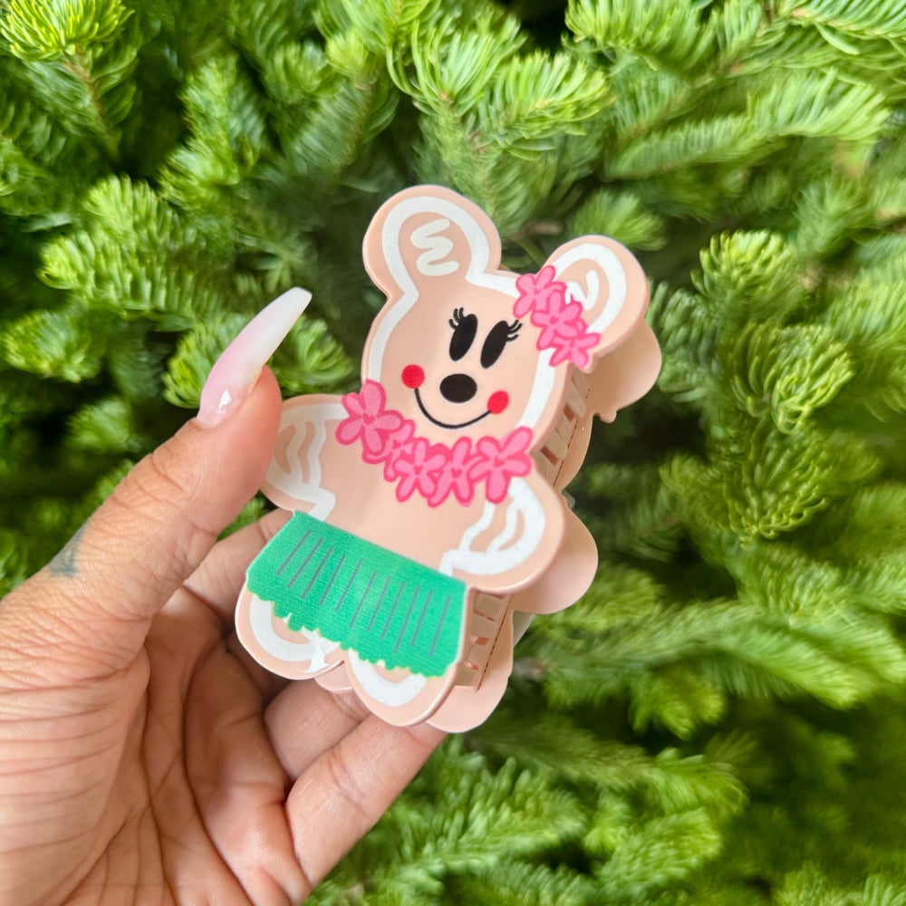 Image of MainStreetAlohaCo Collab Gingerbread Hula Girl Claw Clip