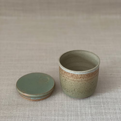 Image of MISTY GREEN SOURDOUGH STARTER POT