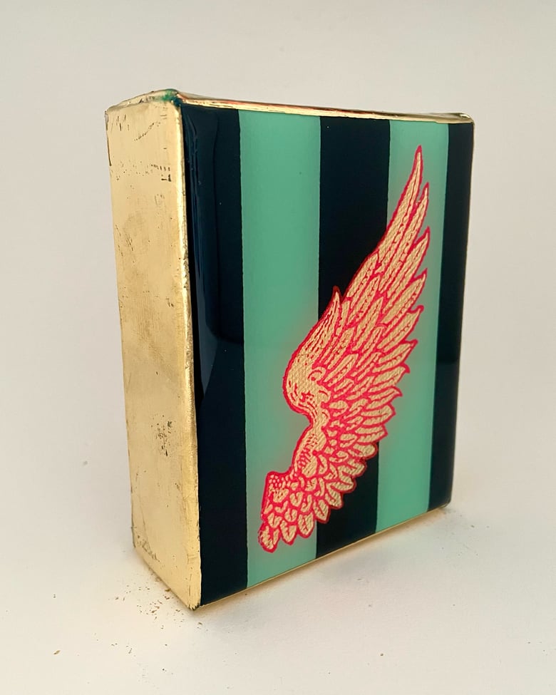 Image of Golden Wing Aqua/Navy Stripe Pink/Gold leaf 