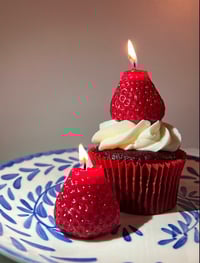Image 2 of STRAWBERRY CANDLE PACK