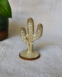 Image 2 of 'Dune' Saguaro Ring Holder
