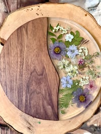Image 2 of Customized Flower Resin Cutting Board